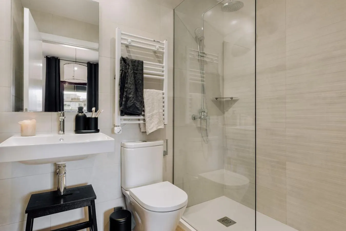 Lägenhet Vent - 2 Bedrooms In Sant Antoni Barcelona
